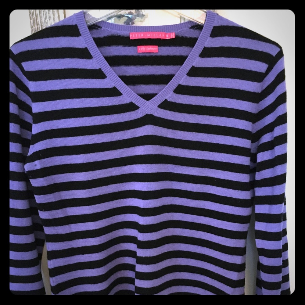 V-neck Cashmere Sweater
